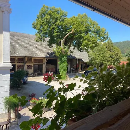 Pr Krac Countryside Hideaway Apartment *