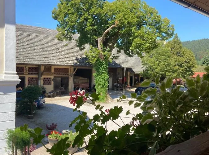 Pr Krac Countryside Hideaway 아파트 *